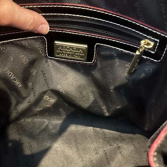 Arcadia Leather  Hand Bag - Picture 5 of 8